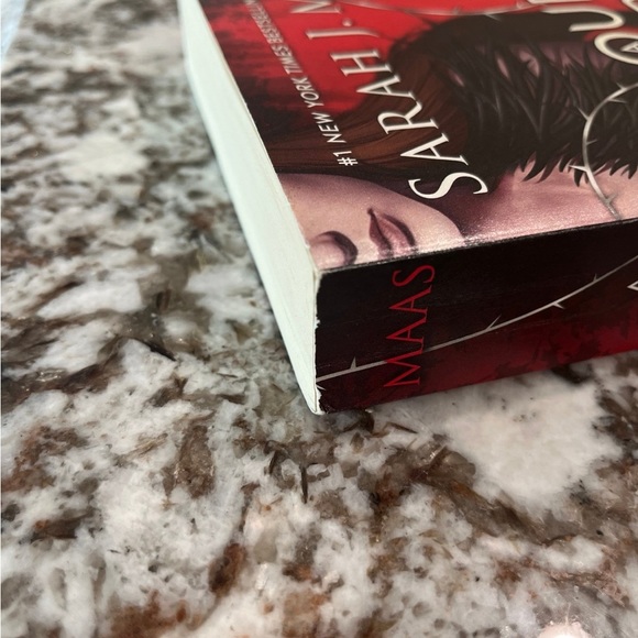 **SOLD DO NOT BUY** A Court of Thorns and Roses OOP Paperback by Sarah J Maas - Picture 8 of 8